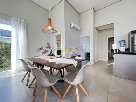 Imagem Casa com 4 Quartos à Venda, 175 m² em Condominio Quintas Do Lago - Xangri-lá Imagem Casa com 4 Quartos à Venda, 175 m² em Condominio Quintas Do Lago - Xangri-lá