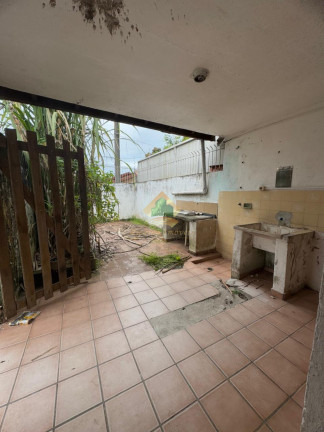 Imagem Casa com 5 Quartos à Venda, 210 m² em Centro - Ubatuba Imagem Casa com 5 Quartos à Venda, 210 m² em Centro - Ubatuba