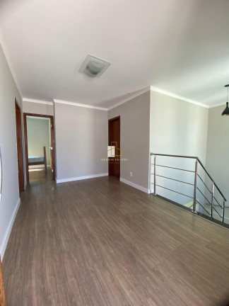 Imagem Casa com 3 Quartos à Venda, 200 m² em Colina De Laranjeiras - Serra