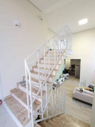Imagem Casa com 2 Quartos à Venda, 200 m² em Alphaville - Santana De Parnaíba Imagem Casa com 2 Quartos à Venda, 200 m² em Alphaville - Santana De Parnaíba