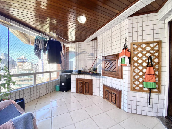 Imagem Apartamento com 3 Quartos à Venda, 161 m² em Predial - Torres