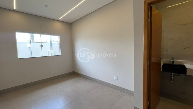 Imagem Casa com 3 Quartos à Venda, 137 m² em Jardim Monte Líbano - Campo Grande Imagem Casa com 3 Quartos à Venda, 137 m² em Jardim Monte Líbano - Campo Grande