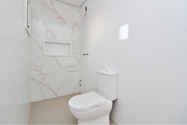 Imagem Casa de Condomínio com 3 Quartos à Venda, 197 m² em Vila Nova - Porto Alegre Imagem Casa de Condomínio com 3 Quartos à Venda, 197 m² em Vila Nova - Porto Alegre