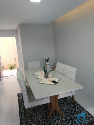Imagem Sobrado com 2 Quartos à Venda, 80 m² em Oficinas - Ponta Grossa Imagem Sobrado com 2 Quartos à Venda, 80 m² em Oficinas - Ponta Grossa
