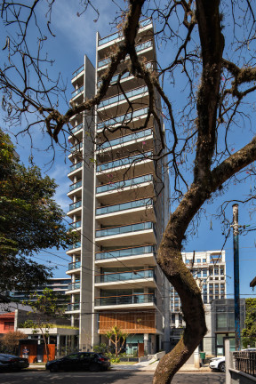Imóvel com 2 Quartos à Venda,  em Vila Olímpia - São Paulo