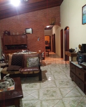 Imagem Casa com 3 Quartos à Venda, 230 m² em Ninho Verde 2 - Pardinho Imagem Casa com 3 Quartos à Venda, 230 m² em Ninho Verde 2 - Pardinho