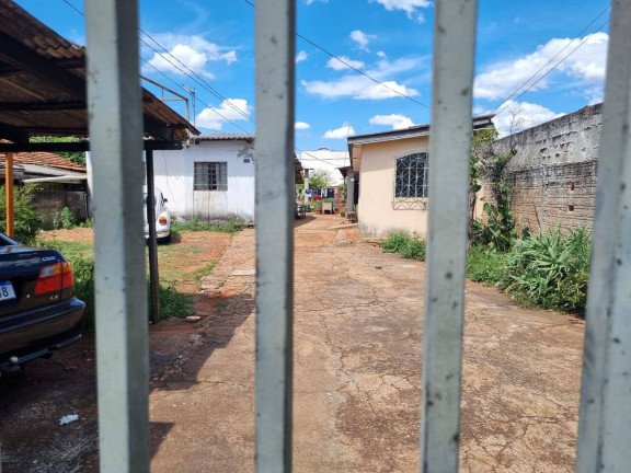 Imagem Casa com 2 Quartos à Venda, 456 m² em Jardim Primavera - Arapongas Imagem Casa com 2 Quartos à Venda, 456 m² em Jardim Primavera - Arapongas