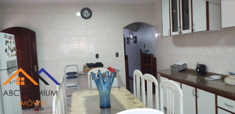 Imagem Sobrado com 4 Quartos à Venda, 313 m² em Parque Marajoara - Santo André