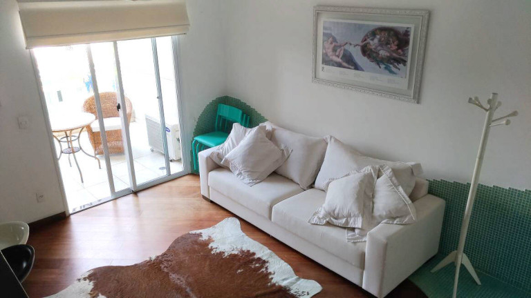 Apartamento com 2 Quartos para Alugar, 76 m² em Moema - São Paulo
