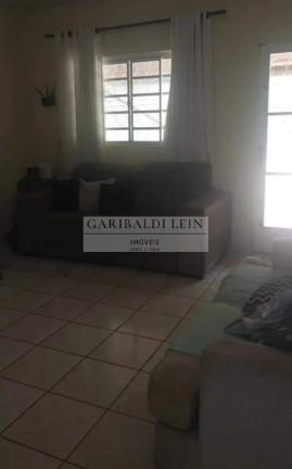 Imagem Imóvel com 3 Quartos à Venda, 120 m² em Bairro Dos Machados - Tuiuti Imagem Imóvel com 3 Quartos à Venda, 120 m² em Bairro Dos Machados - Tuiuti