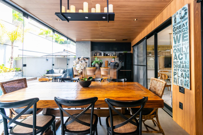Imagem Casa de Condomínio com 5 Quartos à Venda, 370 m² em Cidade Tamboré - Santana De Parnaíba Imagem Casa de Condomínio com 5 Quartos à Venda, 370 m² em Cidade Tamboré - Santana De Parnaíba
