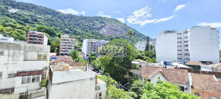 Imagem Apartamento com 3 Quartos à Venda, 90 m² em Humaitá - Rio De Janeiro