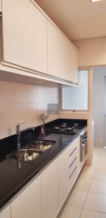 Imagem Apartamento com 3 Quartos à Venda, 77 m² em Mercês - Curitiba