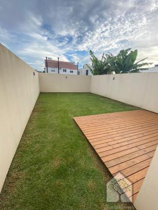 Imagem Casa com 3 Quartos à Venda, 170 m² em Campeche - Florianópolis Imagem Casa com 3 Quartos à Venda, 170 m² em Campeche - Florianópolis