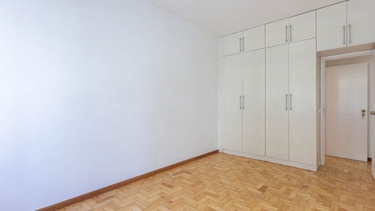 Imagem Imóvel com 3 Quartos à Venda, 128 m² em Copacabana - Rio De Janeiro Imagem Imóvel com 3 Quartos à Venda, 128 m² em Copacabana - Rio De Janeiro