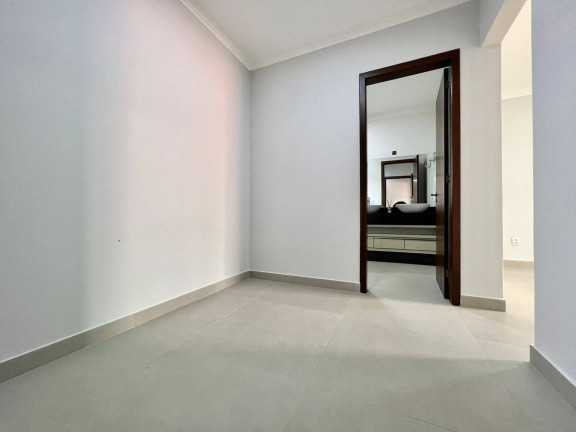 Imagem Casa com 3 Quartos à Venda, em Capão Da Canoa Imagem Casa com 3 Quartos à Venda, em Capão Da Canoa