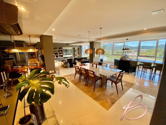 Imagem Apartamento com 4 Quartos à Venda, 190 m² em Centro - Balneário Camboriú