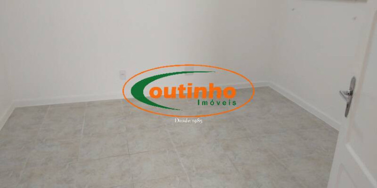 Imagem Casa com 1 Quarto à Venda, 50 m² em Andaraí - Rio De Janeiro Imagem Casa com 1 Quarto à Venda, 50 m² em Andaraí - Rio De Janeiro