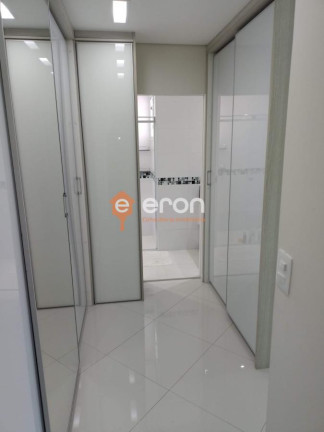 Imagem Apartamento com 3 Quartos à Venda, 150 m²