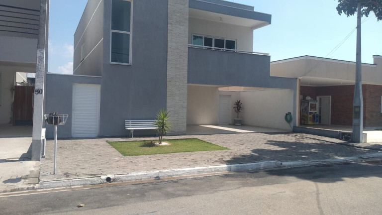 Sobrado com 6 Quartos à Venda, 300 m² em Condomínio Terras Do Vale - Caçapava
