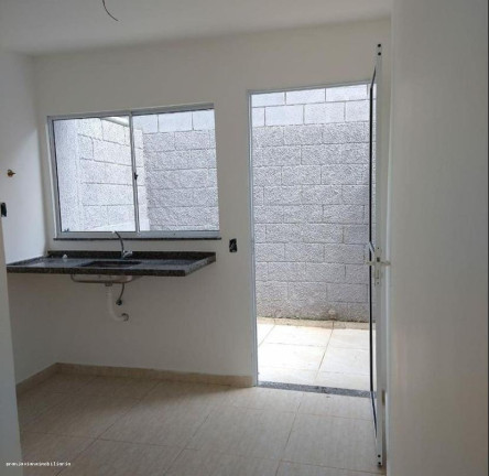 Imagem Imóvel com 2 Quartos à Venda, 50 m² em Bela Vita - Cotia Imagem Imóvel com 2 Quartos à Venda, 50 m² em Bela Vita - Cotia