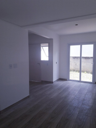 Imagem Casa com 3 Quartos à Venda, 75 m² em Vila Nova - Porto Alegre Imagem Casa com 3 Quartos à Venda, 75 m² em Vila Nova - Porto Alegre