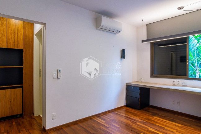 Imagem Apartamento com 3 Quartos à Venda, 287 m² em Aclimação - São Paulo Imagem Apartamento com 3 Quartos à Venda, 287 m² em Aclimação - São Paulo