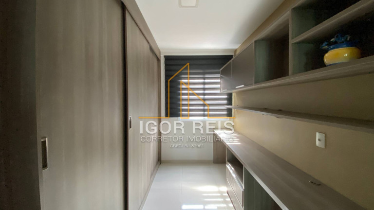 Imagem Apartamento com 3 Quartos à Venda, 160 m² em Centro - Campos Dos Goytacazes Imagem Apartamento com 3 Quartos à Venda, 160 m² em Centro - Campos Dos Goytacazes