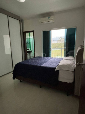 Imagem Sobrado com 2 Quartos à Venda, 90 m² em Rio Pequeno - Camboriú Imagem Sobrado com 2 Quartos à Venda, 90 m² em Rio Pequeno - Camboriú