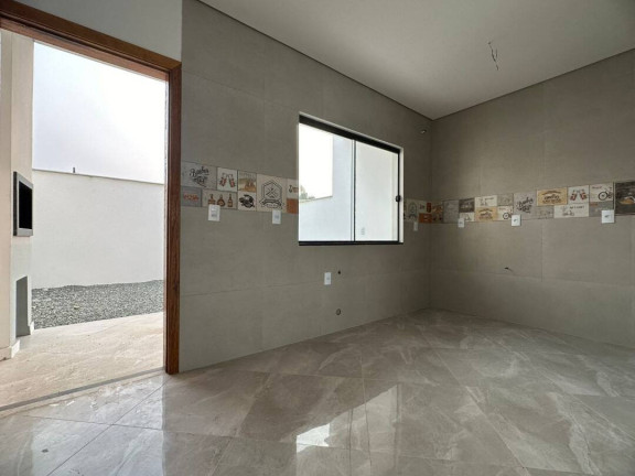 Imagem Casa com 3 Quartos à Venda, 121 m² em Costeira - Balneário Barra Do Sul Imagem Casa com 3 Quartos à Venda, 121 m² em Costeira - Balneário Barra Do Sul