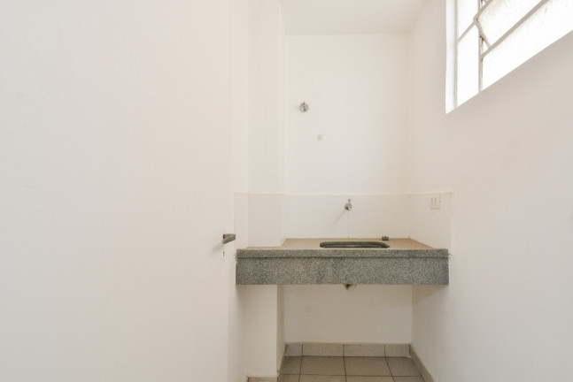 Sala Comercial à Venda, 47 m² em Vila Buarque - São Paulo