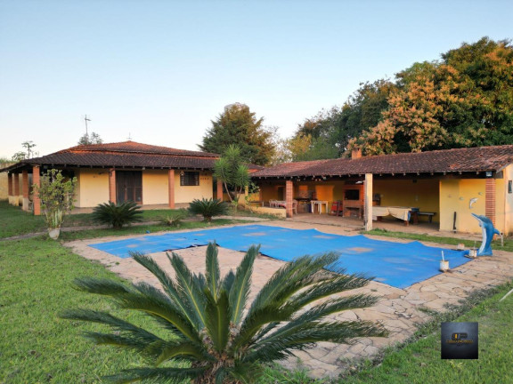 Imagem Imóvel com 2 Quartos à Venda, 1.750 m² em Parque Das Laranjeiras - Mogi Mirim Imagem Imóvel com 2 Quartos à Venda, 1.750 m² em Parque Das Laranjeiras - Mogi Mirim