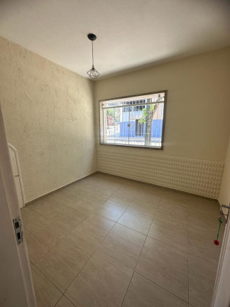 Imagem Casa com 3 Quartos à Venda, 120 m² em Centro - Alegre Imagem Casa com 3 Quartos à Venda, 120 m² em Centro - Alegre
