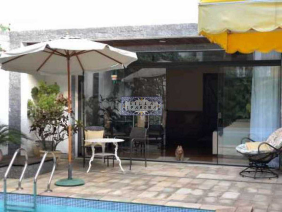 Imagem Imóvel com 4 Quartos à Venda, 307 m² em Laranjeiras - Rio De Janeiro Imagem Imóvel com 4 Quartos à Venda, 307 m² em Laranjeiras - Rio De Janeiro