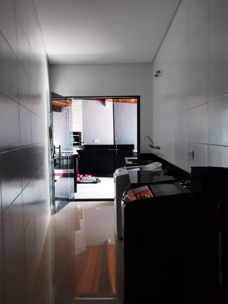 Imagem Casa com 2 Quartos à Venda, 119 m² em Jardim Continental Ii - Taubaté Imagem Casa com 2 Quartos à Venda, 119 m² em Jardim Continental Ii - Taubaté