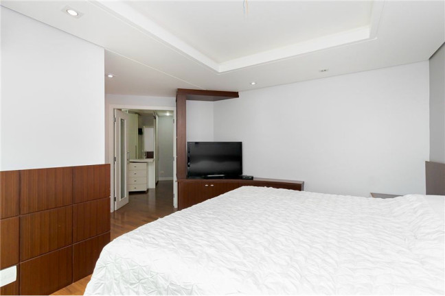 Imagem Apartamento com 4 Quartos à Venda, 297 m² em água Verde - Curitiba Imagem Apartamento com 4 Quartos à Venda, 297 m² em água Verde - Curitiba