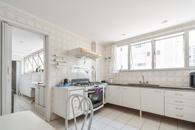Imagem Apartamento com 4 Quartos à Venda, 161 m² em Moema - São Paulo