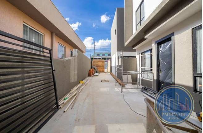 Imagem Casa à Venda, 90 m² em Xaxim - Curitiba Imagem Casa à Venda, 90 m² em Xaxim - Curitiba