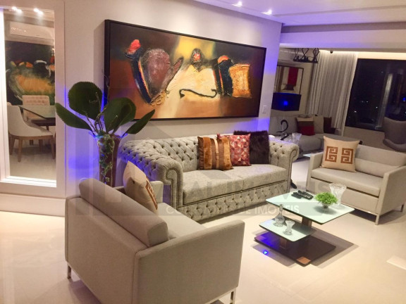 Imagem Apartamento com 4 Quartos à Venda, 202 m² em Nazaré - Belém