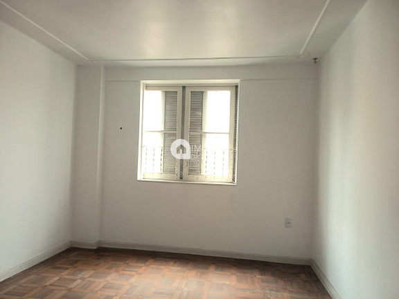 Imagem Apartamento com 4 Quartos à Venda, 180 m² Imagem Apartamento com 4 Quartos à Venda, 180 m²