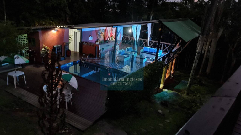 Imagem Casa com 10 Quartos à Venda, 700 m² em Lagoa Da Conceição - Florianópolis Imagem Casa com 10 Quartos à Venda, 700 m² em Lagoa Da Conceição - Florianópolis