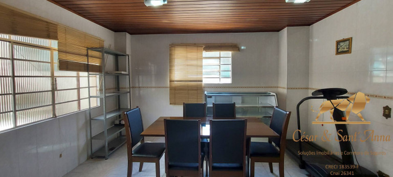 Imagem Casa com 4 Quartos à Venda, 270 m² em Jardim Márcia - Campos Do Jordão Imagem Casa com 4 Quartos à Venda, 270 m² em Jardim Márcia - Campos Do Jordão