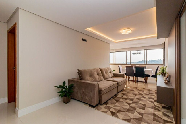 Imagem Apartamento com 2 Quartos à Venda, 75 m² em Petrópolis - Porto Alegre Imagem Apartamento com 2 Quartos à Venda, 75 m² em Petrópolis - Porto Alegre