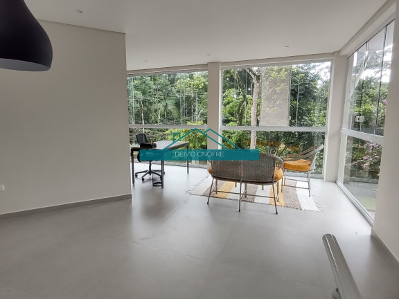 Imagem Casa com 3 Quartos para Alugar, 190 m² em Massaguaçu - Caraguatatuba Imagem Casa com 3 Quartos para Alugar, 190 m² em Massaguaçu - Caraguatatuba