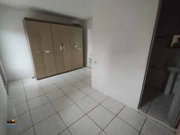 Imagem Sobrado com 1 Quarto à Venda, 250 m² em Nova Mirim - Praia Grande Imagem Sobrado com 1 Quarto à Venda, 250 m² em Nova Mirim - Praia Grande