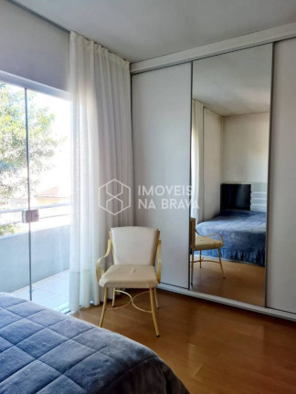 Imagem Casa com 4 Quartos para Alugar, 250 m² em Praia Brava - Itajaí Imagem Casa com 4 Quartos para Alugar, 250 m² em Praia Brava - Itajaí
