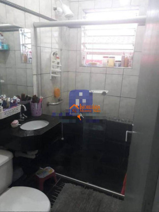Imagem Casa com 3 Quartos à Venda, 240 m² em Jardim Santa Cecília - Guarulhos Imagem Casa com 3 Quartos à Venda, 240 m² em Jardim Santa Cecília - Guarulhos