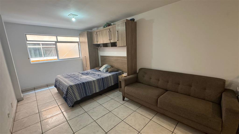 Imagem Kitnet à Venda, 30 m² em Aviação - Praia Grande Imagem Kitnet à Venda, 30 m² em Aviação - Praia Grande