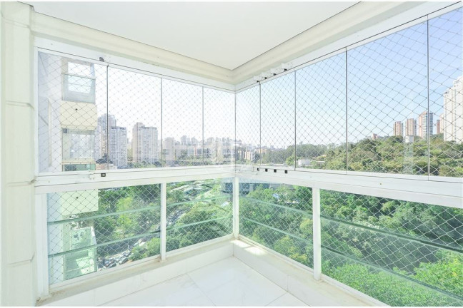 Imagem Apartamento com 3 Quartos à Venda, 177 m² em São Paulo Imagem Apartamento com 3 Quartos à Venda, 177 m² em São Paulo