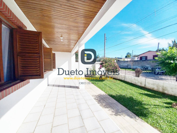 Imagem Casa com 3 Quartos à Venda, 100 m² em Camobi - Santa Maria